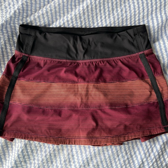 Lululemon Skirt - Picture 1 of 4